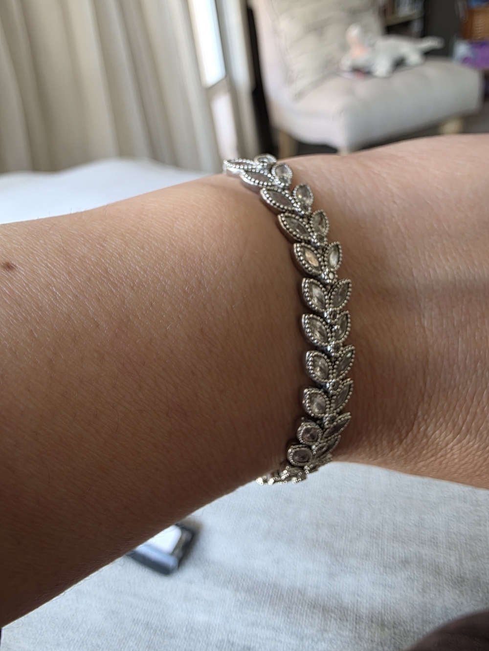 Adjustable bolo slider bracelet - Picture 9 of 9